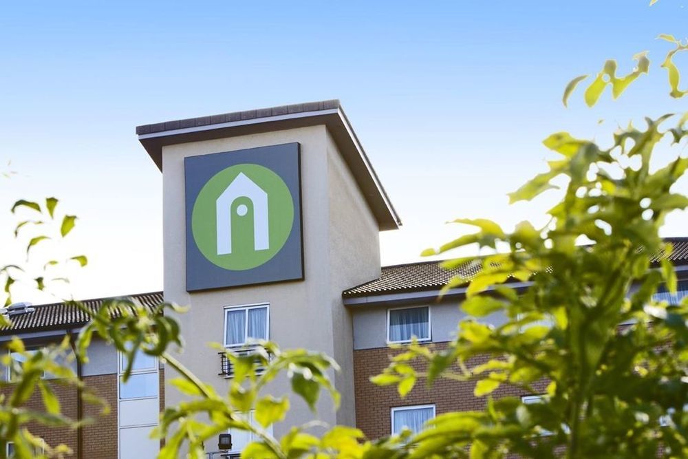 Premier Inn Glasgow Braehead エクステリア 写真