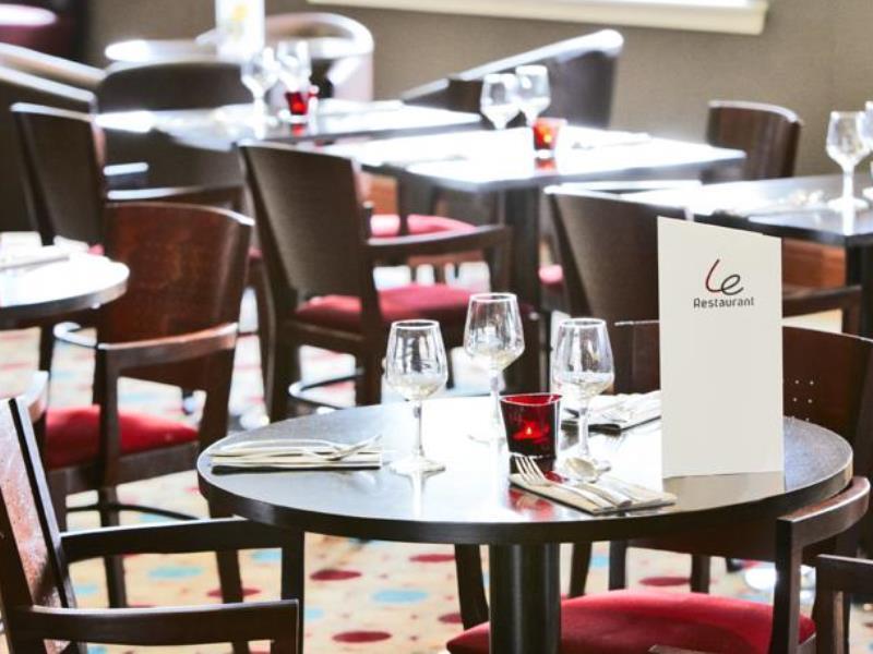 Premier Inn Glasgow Braehead エクステリア 写真