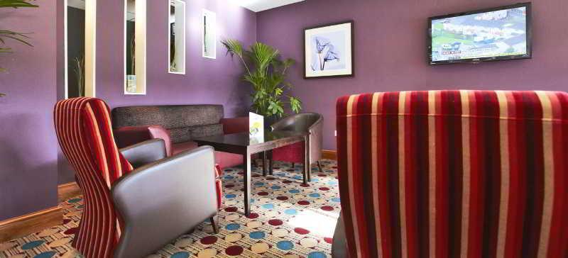 Premier Inn Glasgow Braehead エクステリア 写真
