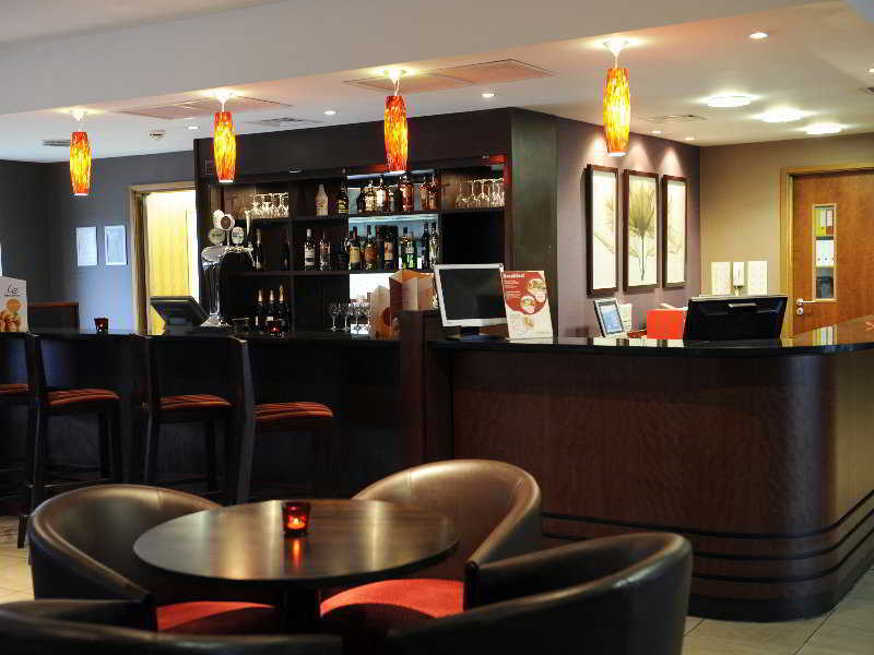Premier Inn Glasgow Braehead エクステリア 写真
